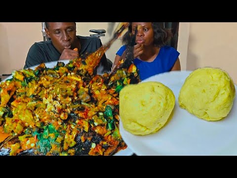 Видео: Асмр Мукбанг. Готовьте и ешьте с нами вкусный суп из бамии и жареную рыбу с фуфу из незрелых подо...