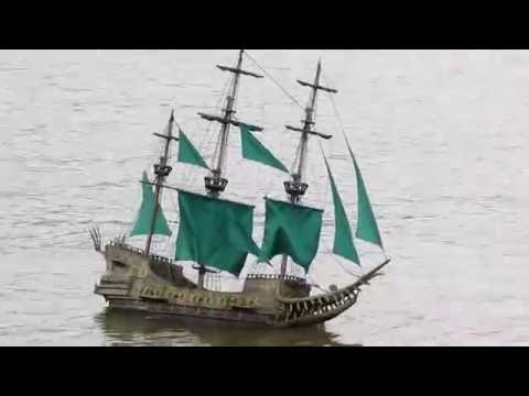 Видео: Радиоуправляемая модель Летучего Голландца