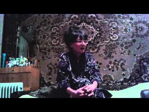 Видео: Белочка пришла