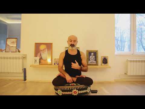 Видео: Практика очищения энергоканалов Нади | Пранаяма