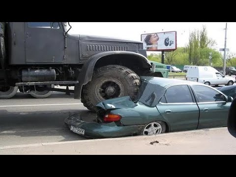 Видео: ПРИКОЛЫ ПРО ДАЛЬНОБОЙЩИКОВ 2025 – Фуры, Дальнобой, Грузовики #5