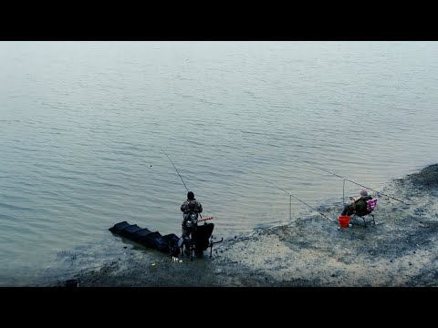 Видео: ОТКРЫТИЕ ЗИМНЕГО СЕЗОНА. ЛОВЛЯ ФИДЕРОМ НА ОТКРЫТОЙ ВОДЕ.И ОТДЫХ ОТЛИЧНЫЙ И РЫБУ УВИДЕЛИ.Х.Рогожкино