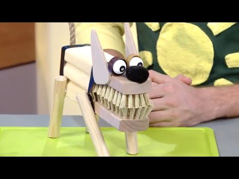 Видео: Собачка из щёток -Поделки - Мастерская - С добрым утром, малыши!