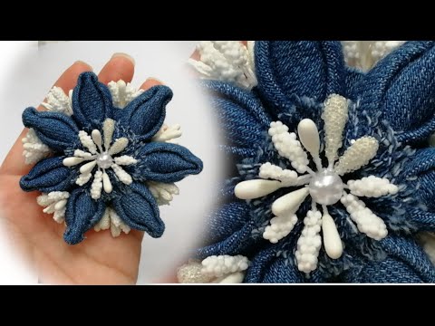 Видео: Цветок из ткани. Мастер класс | Flower made of fabric. DIY