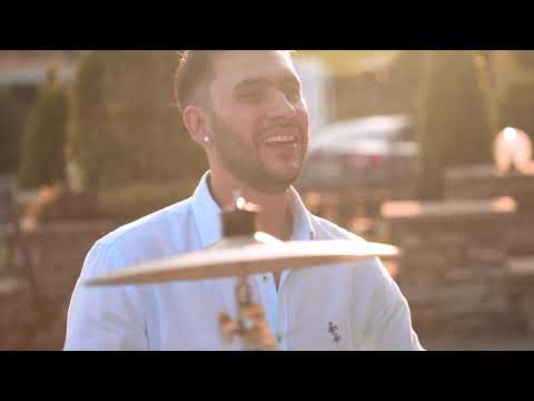 Видео: ГОСПОДИН ВЕЛЕВ И ПРИЯТЕЛИ - " ПЕТЛИТЕ ПЯХА"