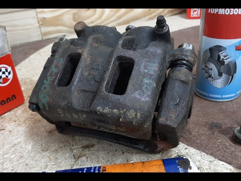 Видео: Обслуживание тормозов на Паджеро 4 Maintenance of brakes on Pajero 4