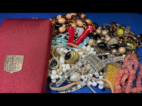 Видео: Находки с блошиного рынка, Колье Majorica в оригинальной коробке