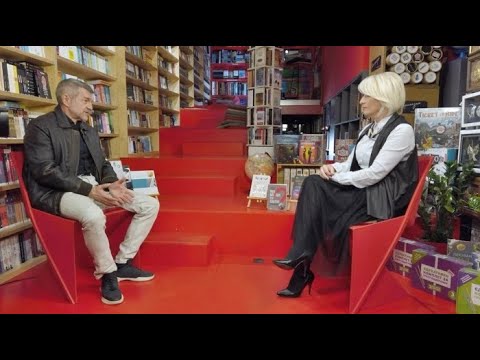 Видео: Слободан Боби Лазаревски во разговор со Бранка Костиќ-Марковиќ во Астрорум на Литература.мк