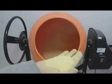 Видео: окрас кварцевого песка,  пигментом для гибкого камня