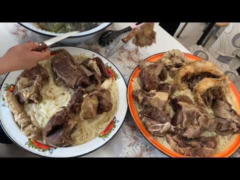 Видео: Арқадағы табақ тарту дәстүрі #ет #қонақ #казахстан #мясо #2022 #сарыарка #деликатес #вкусно #тағам