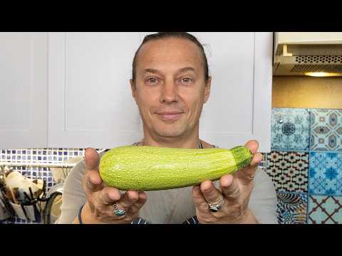 Видео: Я удивил тёщу этим блюдом!!! Жареные кабачки с чесноком и помидорами
