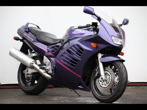 Видео: МОТОБАЗА.№ 1822 Suzuki RF 900 1995 год. WWW.MOTOBAZA.BIZ