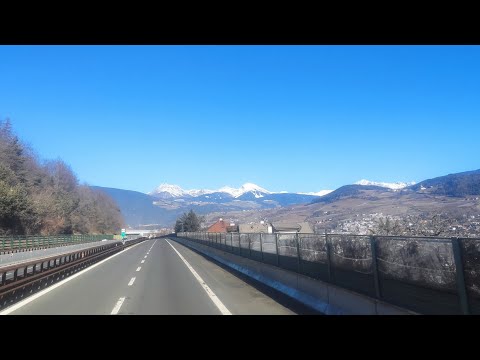 Видео: Роботы на загрузке. Оплата дорог в Словении. Еду в Венгрию. Свели на весы.