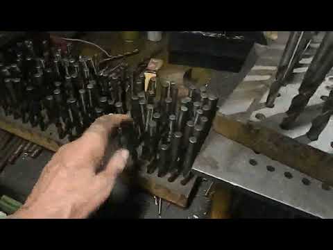 Видео: Почему х-во живём? Пусть каждый посмотрит в зеркало.