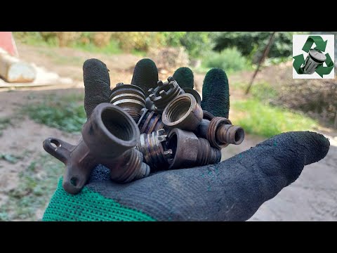 Видео: МЕДЬ И ЛАТУНЬ ИЗ МУСОРА! ДОБЫВАЮ МЕДЬ И МЕТАЛЛОЛОМ!