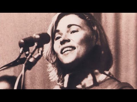 Видео: О жизни и творчестве Ады Якушевой