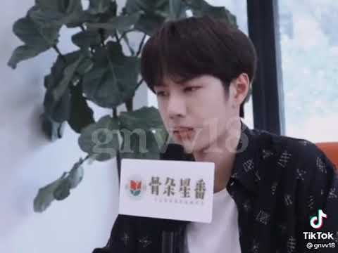 Видео: // Переозвучка интервью// Ван Ибо и Сяо Чжань// БОЧЖАНИ// Признание в любви✨