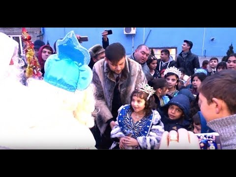 Видео: Різдво у Підвиноградові, Дід мороз та снігуронька !! (Арсений Богар)