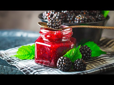 Видео: СУПЕР! Варенье на сковороде. Варенье из ежевики за 8 минут!!! Вкусный Ларчик