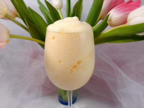 Видео: Сабайон! Он великолепный! Желтки, сахар, шампанское. И ВСЕ! Великолепный десерт готов