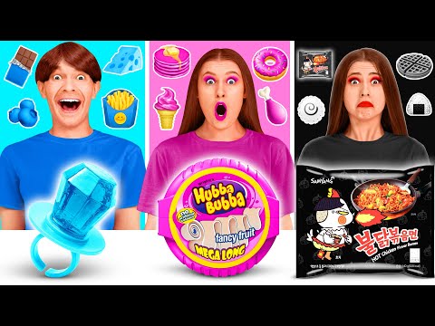 Видео: 24 Часа Едим Еду Одного Цвета Челлендж | Смешные Моменты от Happy Funny