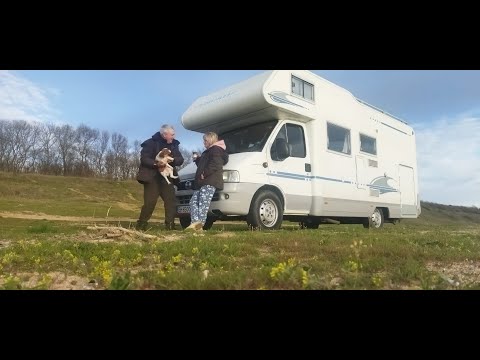 Видео: ПЪТЕШЕСТВИЕ С КЕМПЕР "ЗАПОЗНАХМЕ СЕ"с гранична полиция Разходка край р.Дунав /ЖИВОТ НА СЕЛО/ LINE D5