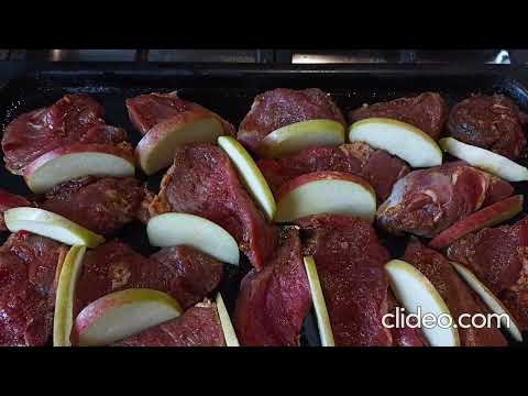 Видео: Кужик #обед #яблоко #яблоки #apple #apples #мяско #мясо #говядина #баранина #свинина #запеканка #нож