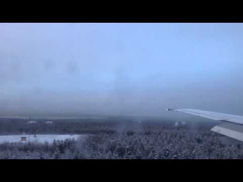 Видео: Посадка SSJ-100 в Нерюнгри