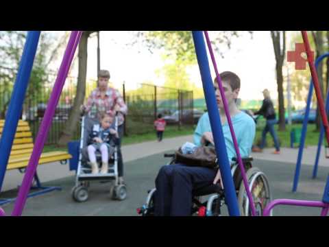 Видео: Один день мамы двух детей-инвалидов: ключ к выживанию