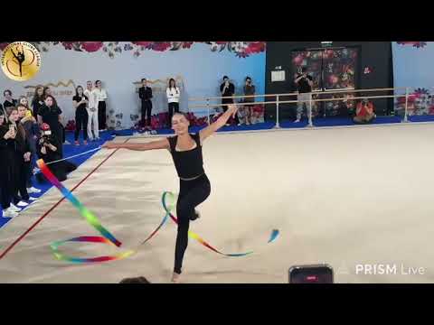 Видео: Лала Крамаренко с лентой 