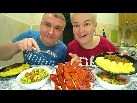 Видео: Мукбанг ОТПРАЗДНОВАЛИ моё преображение и ВКУСНЕНЬКО ПОЖРАЛИ на НОЧЬ) Копчёная рыба и пюрешка на ужин