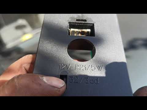 Видео: ваз 2114,15 не горит лампа одного стоп сигнала