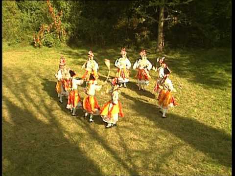 Видео: 3/4 Северняшки ансамбъл - Плевен (Кристален извор) 30.11.2005