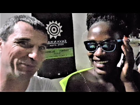 Видео: МУЖИКАМ ЛЮБОВНЫЕ УТЕХИ ОБЕСПЕЧЕНЫ НА НУНГВИ ))) ЗАНЗИБАР !