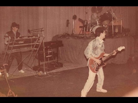 Видео: Debüt (Дебют) - Я иду по большой аллее