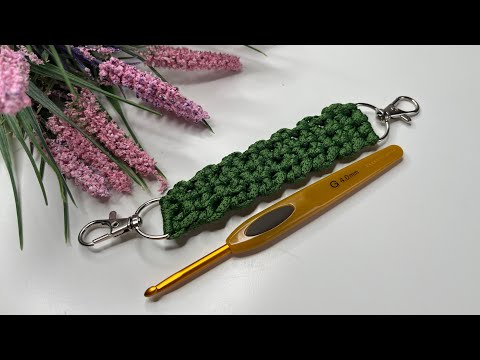 Видео: 🎓 Master Class: How to Crochet a Bag Strap | Мастер-класс: ремешок для сумки крючком 👜