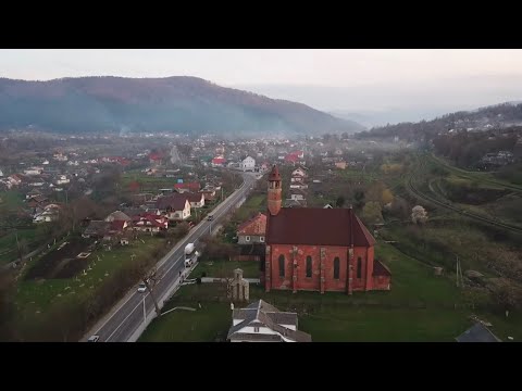 Видео: Бачить людину, як на сканері! Інтерв’ю з цілителем Василем Ющуком в Делятині!