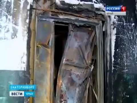 Видео: Сразу в нескольких подъездах дома по улице Шефской ночью загорелись лифты