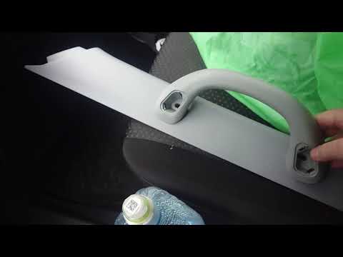 Видео: УАЗ Патриот 2016 года. Установка ручек Ручка на переднюю стойку.