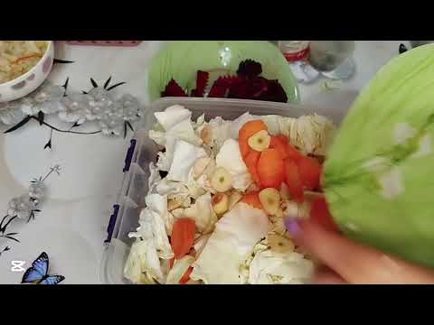 Видео: Капуста маринованная со свёклой.#Диляблог# #Капустамаринованнаясосвеклой#.