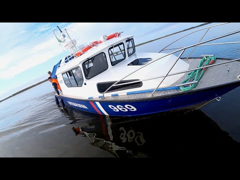 Видео: Рыбалка сетями на севере. Меня поймали пограничники. Вылов ценных пород рыб. Fishing with nets.
