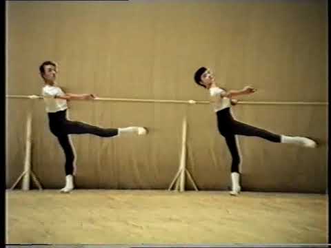 Видео: Уксусников 1 курс