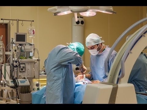 Видео: Нейрохирурги Тюмени спасают пациентов даже в безнадежных случаях