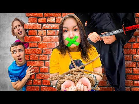 Видео: Ниндзя Охотится за Нами! **Света попала в заложники**