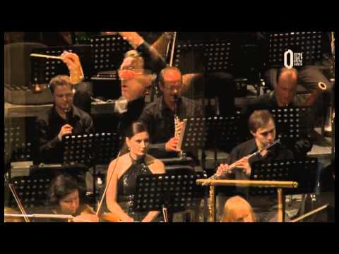 Видео: C. Ives. Symphony no. 1 in D minor / Чарльз Айвз. Симфония №1 ре-минор