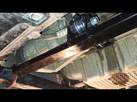 Видео: Установка дополнительной, четвертой опоры двигателя, на хомутах! Лада Веста