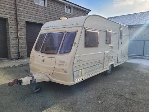 Видео: ОБЗОР СЕМЕЙНОГО КАРАВАНА AVONDALE SEVERN