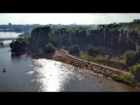 Видео: Орехово Борисово и битком забитые пляжи Борисовских прудов. снято на квадрокоптер sjrc f11s 4 k pro.