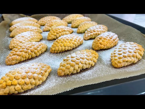 Видео: афганское печенье с начинкой из грецких орехов 😋 | خجور داشی  با طعم بادام وچهار مغز