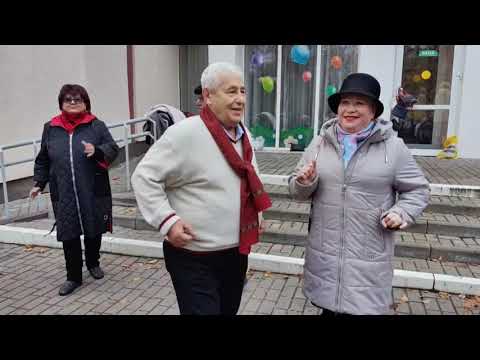 Видео: Я огонь ты вода....... 02.11.25 Гомель парк Луначарского 🥰💫